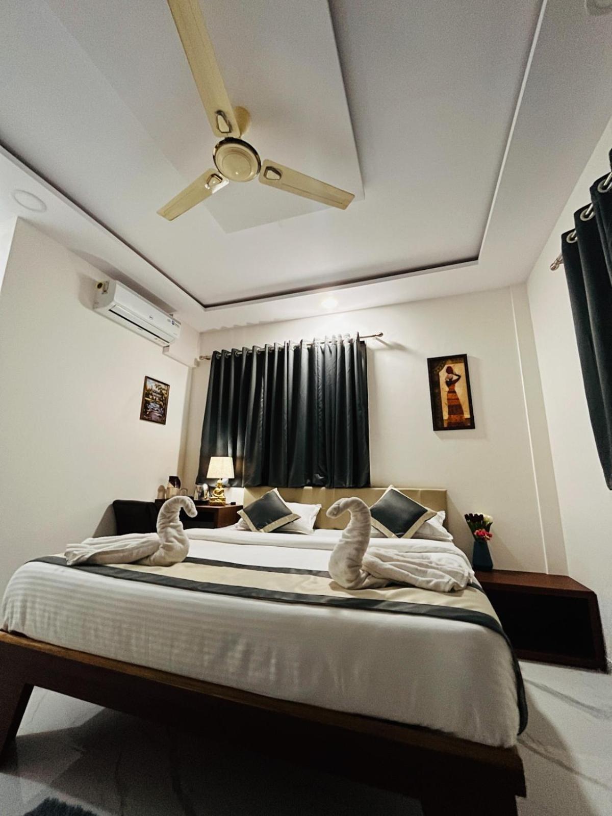 Fortuna Inn Manage By Sn Hospitality Нави Мумбай Екстериор снимка